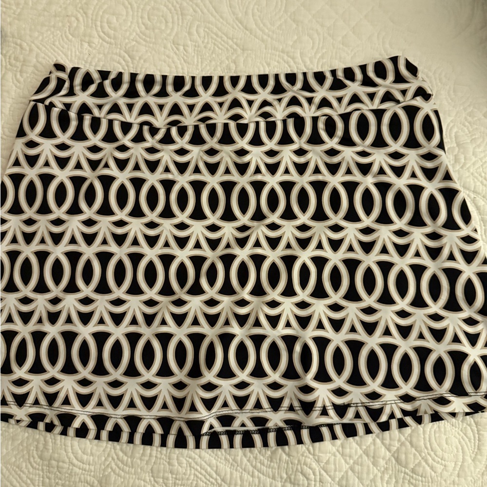 Black and White Patterned Women's Skort